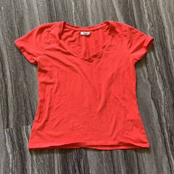 Size M T-Shirt Bundle - Picture 5 of 15